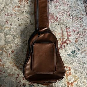 Guitar backpack case